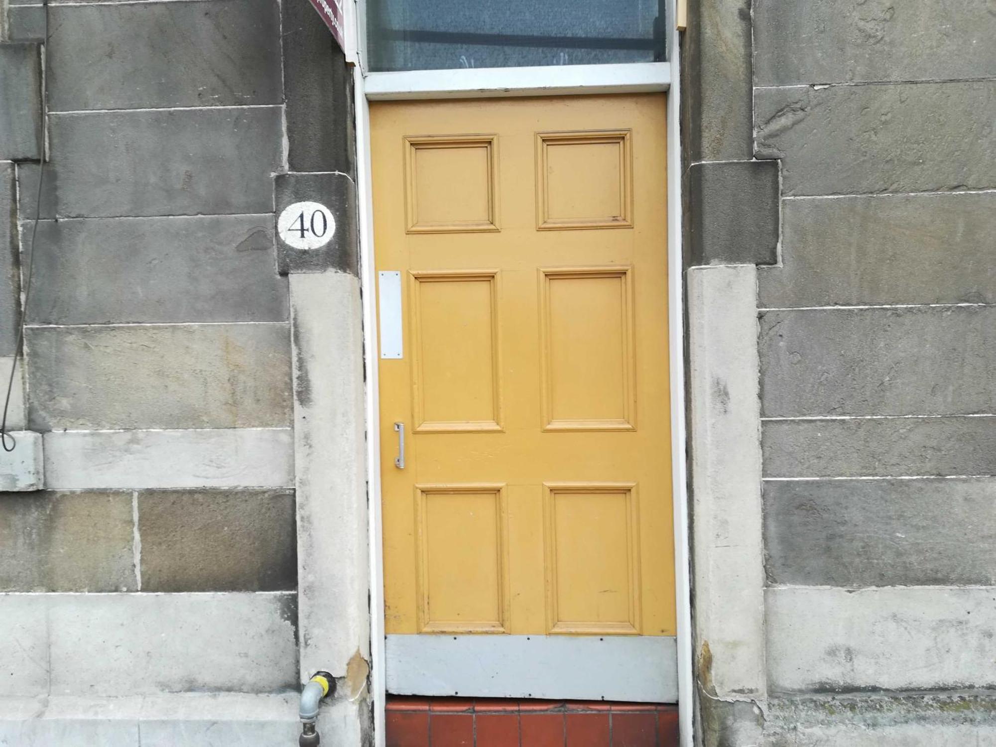 Homely Tenement For 2 Near Botanic Gardens Edimburgo Exterior foto
